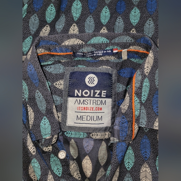 NOIZE AMSTRDM Button up short sleeve Shirt. - Picture 4 of 4